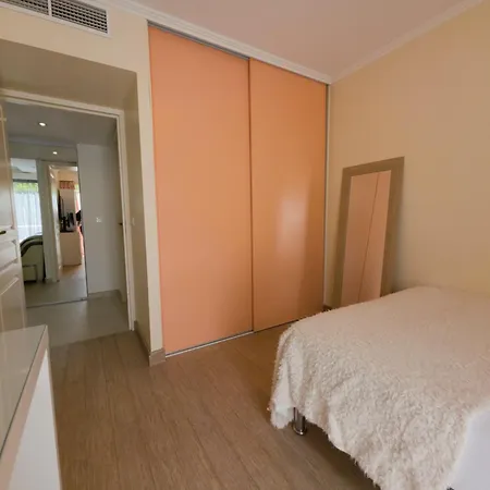 Apartamento Appartament-villa 5 Pieces Au Borde De La Villeneuve-Loubet